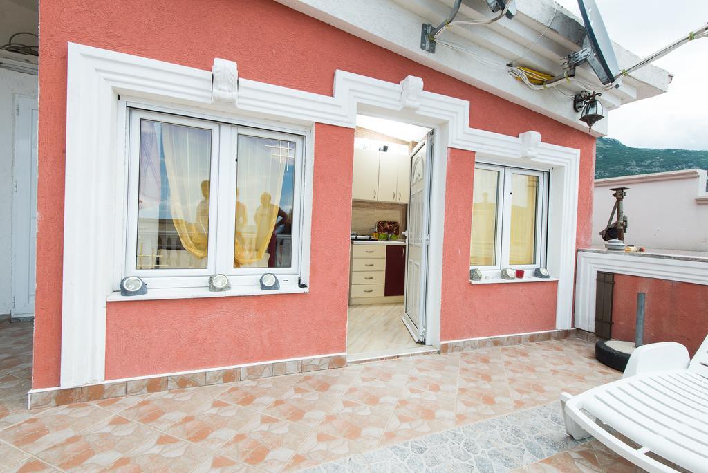 Hotel Wellness & Spa Angelo Gabriel Petrovac Εξωτερικό φωτογραφία