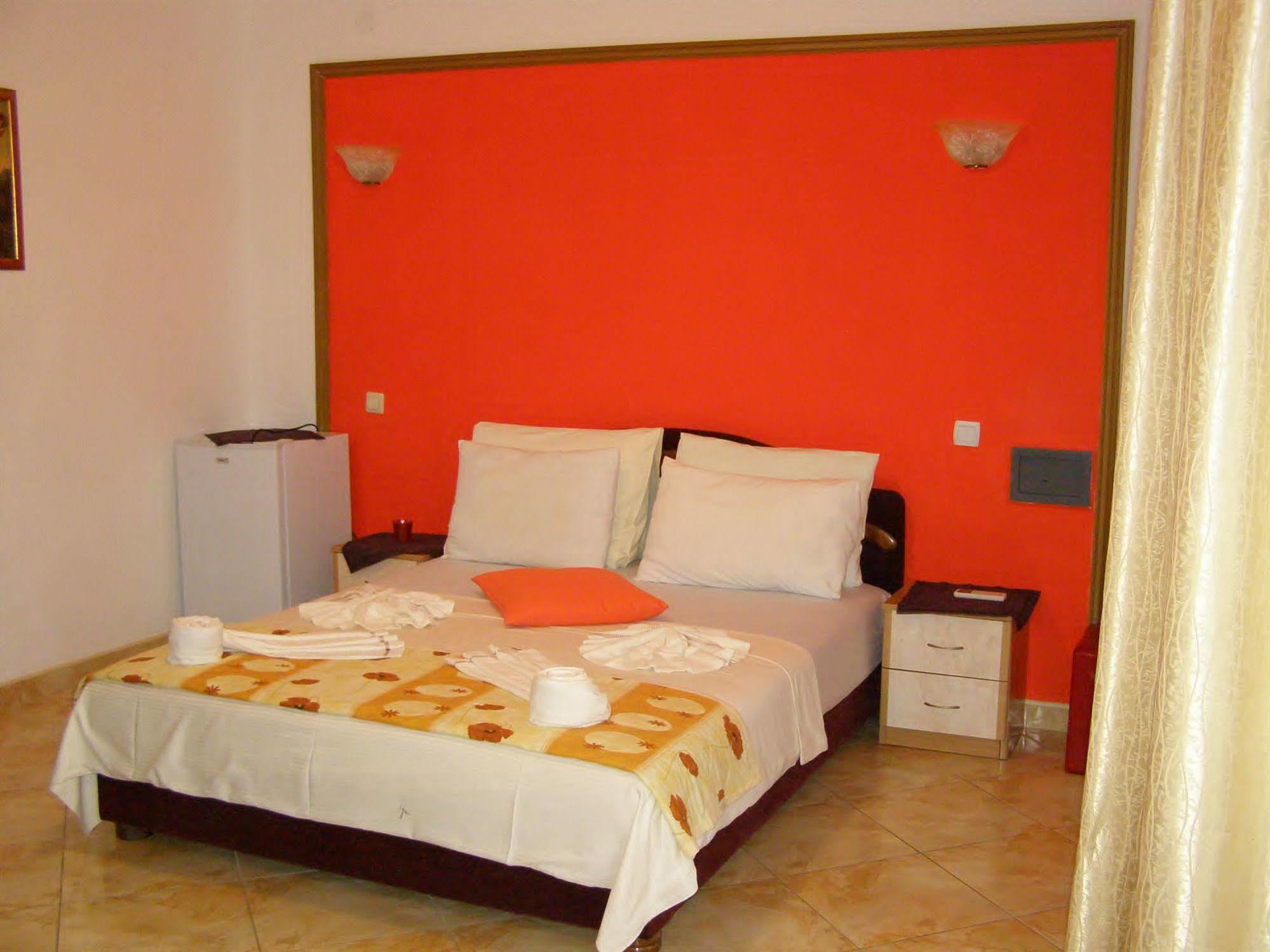 Hotel Wellness & Spa Angelo Gabriel Petrovac Εξωτερικό φωτογραφία